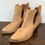 Catherine Malandrino  Women's Driscoll Leather Pull On Ankle Booties Tan Size 10 Photo 0