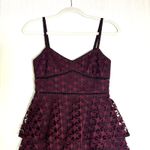 Club Monaco  Women's Dress Sz 00 Burgundy Black Trim Lace Tiered Midi Photo 2