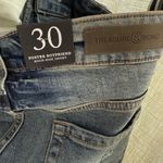 Treasure & Bond  Foster Boyfriend High Rise Distressed Shorts Women’s Sz 30 NWT Photo 4