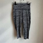 Lululemon Pace Perfect Crop (17")
Air Time White Black Photo 2