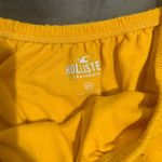 Hollister  Eyelet Bardot Yellow top size XS Photo 3