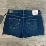True Religion Jennie Mid Rise Raw Hem Shorts - Size 31 - Dark Scorched Wash NWT Photo 4