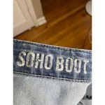 DKNY Jeans Soho Bootcut Jeans size 4 faded knees stretch Mint condition Photo 3