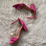 New hot pink strap sandals, size 6.5 Photo 5