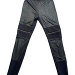 Guess  Leggings‎ Medium Black Zipper Accent Photo 0