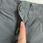 Mountain Hardwear  Shorts Cargo Quick Dry UPF 50 Hiking Travel Lightweight Grey Photo 3