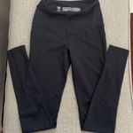 Victoria's Secret Leggings Photo 0