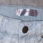 No Boundaries EUC Light Wash Denim Semi Stretch Short Shorts 1 Photo 16