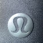 Lululemon  On The Fly Crop *Woven 23"
Black size 4 Photo 11