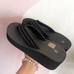 Black Platform Flip Flop Sandals Y2K Retro Chunky‎ Grunge Sz 6 Photo 1