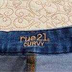 Rue 21  Curvy Hi Rise Shortie Women’s Jean Shorts Photo 2