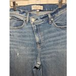 Abercrombie & Fitch  the 90’s straight ultra high rise 27/4 short Photo 2