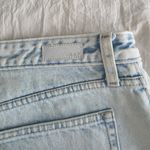 Abercrombie & Fitch Abercrombie Annie High Rise Lightwash Short 32 Photo 3
