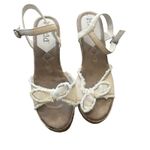 Mudd Y2k Women's Size 9.5 M Cream Bow Coquette Boho 3.5 Wedge Sandals Photo 1