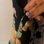 Forever 21 A floral jumper Photo 2