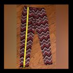Mix & Co red zig- zag winter leggings. Size medium Photo 6