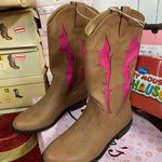 Cowgirl Boots Tan Size 8 Photo 0