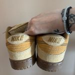Nike SB Dunk Low 'Reverse Reese Forbes Wheat' Photo 3