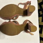 Kaari Blue  dusty rose platform sandals size 8.5 Photo 2