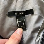 Forever 21 Silver Windbreaker Jacket Women’s Small Lightweight Hooded Full Zip Photo 14