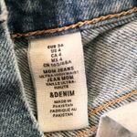 H&M  Jeans Mom Photo 4