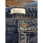 KanCan Signature Ultra High Rise mom jeans Tapered Size 32 destroyed. Photo 6