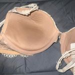 Victoria's Secret Gorgeous Cream Lace crochet Very Sexy Pushup Bra 32DD Photo 6