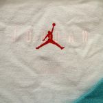 Jordan Air Women's Igloo Green Cropped Graphic T-Shirt - NWT - Size XS Photo 6