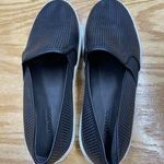 Vince Blair Slip-On Sneakers Womens 8.5M Black Perforated Flat Comfort Shoes S44 Photo 0