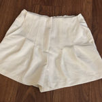 DO+BE  High Waist Cream Shorts Photo 0