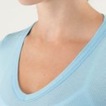 Lululemon  Karmady Short Sleeve Tonka Stripe Burnout Blue Moon size 6 Photo 3