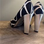 Diane Von Furstenberg  Women's Black White Print Pump Heels Shoes Gold Heel 7M Photo 7