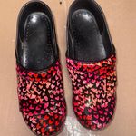 Dansko Clogs Mules Women's 7.5 - 8 Black with Heart Print Photo 0