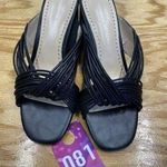 Adrienne Vittadini Women's 6 M Black Slip On Block Heel Slide Strappy Sandals Photo 0