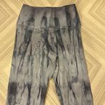 Avocado Women’s Blue Agate Wash Crystal V Back 7/8 Legging Blue Size XS Photo 2