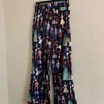 Sheshow Women’s small Christmas pajamas set (top & bottom) Photo 7