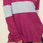 Fantastic Fawn Brushed Knit Colorblock Top‎ Photo 9
