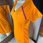 Nike  dryfit woman’s size small athletic t-shirt Photo 9