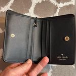 Kate Spade Tan and Black Compact Wallet w card slots, coins, bills great size Photo 1