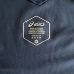 ASICS  Women’s Medium Navy Blue Racerback Athletic Tank Top Photo 2