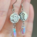 Handmade cat & fish teardrop dangle earrings 🐈🐟 Photo 1