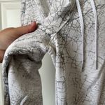 Lululemon Warm Down Jogger 7/8 Length Thread Dye White Black Size 6 Photo 3