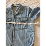 GB Gianni Bini Women’s XL Denim Chambray Shirt Aztec Print Back Long Sleeve Blue Photo 3