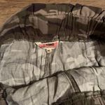 Ci Sono NWT Paperbag Waist Shorts Size XL Green Camo Photo 4