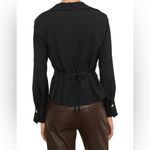 Vince fitted shaped collar blouse size 8 in black NEW business casual pearl Photo 2