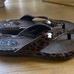 B.O.C. Size 6 Leopard Print Patent Leather Thong Flip Flops Brown Black Photo 3