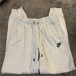 Nike  Jogger Sweatpants Photo 0