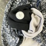 Lululemon Black & White Print 7/8 Length Sport Athletic Leggings Pants 12 Photo 4