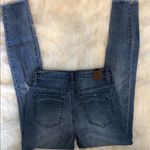 BLOOMROCKS Melrose Pearls Fray Cuff Ankles Jeans Blue Size 28 Photo 6