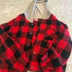 No Boundaries  Top  Photo 0